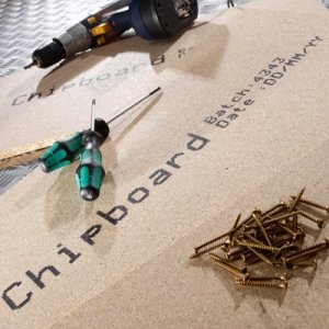 Impresión por Chorro Continuo de Tinta para productos decorativos